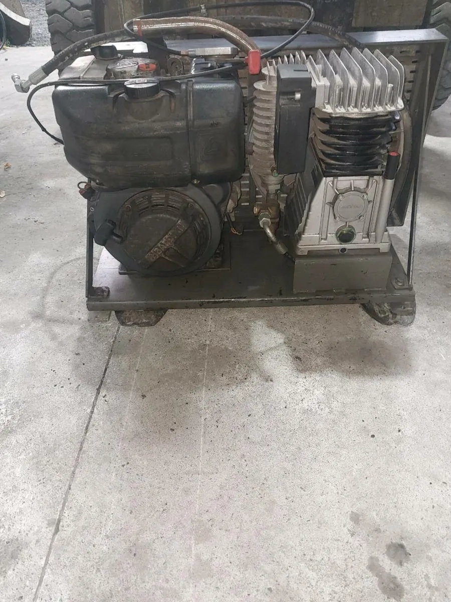 Compressor - Image 1