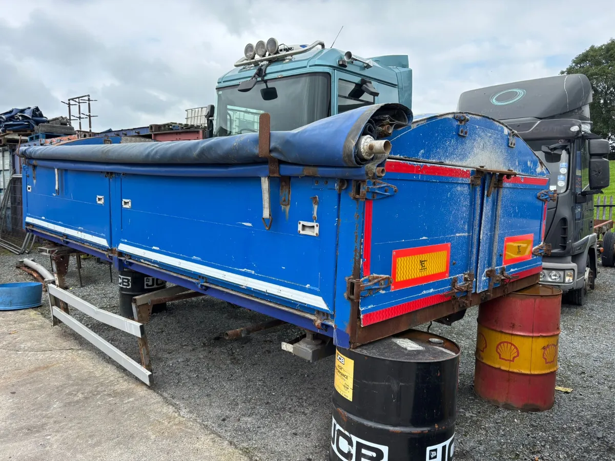 Tipping bodies - Image 4