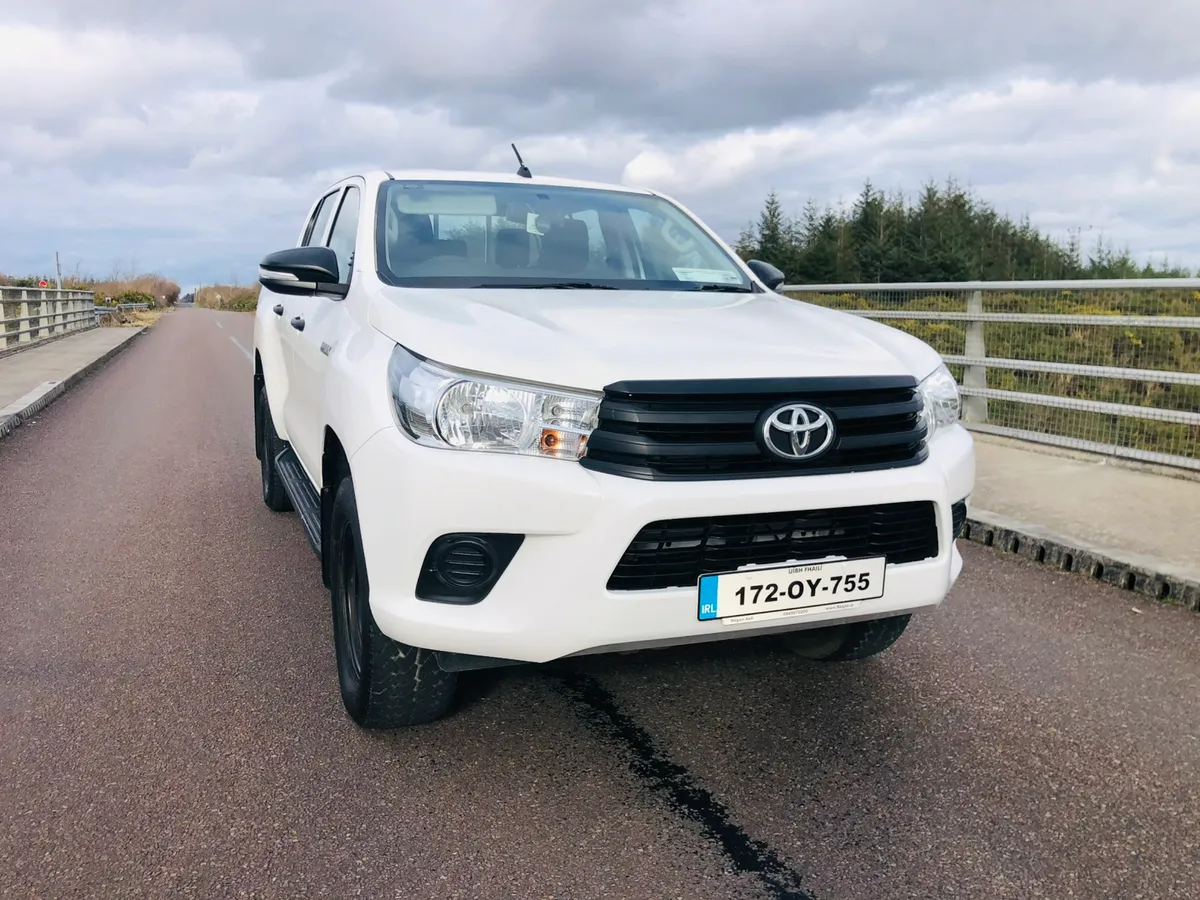 172 Toyota Hilux - Finance Options - Image 3