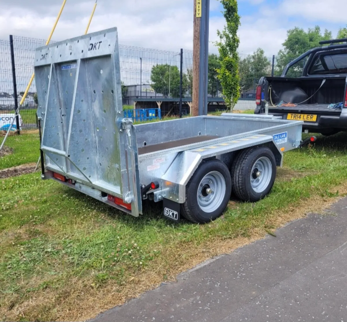 Dale kane 8x5ft plant trailer  3ton gross ramp led - Image 1