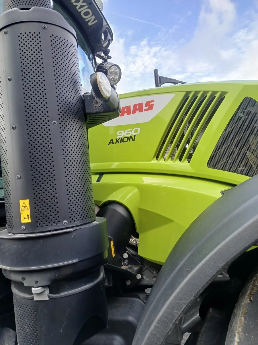 Claas Axion 960TT - Image 3