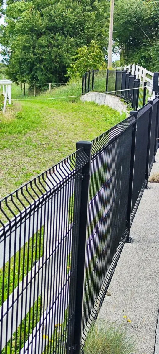 Security fencing, 5mm. Gates. Dog Run. FENSER. - Image 1
