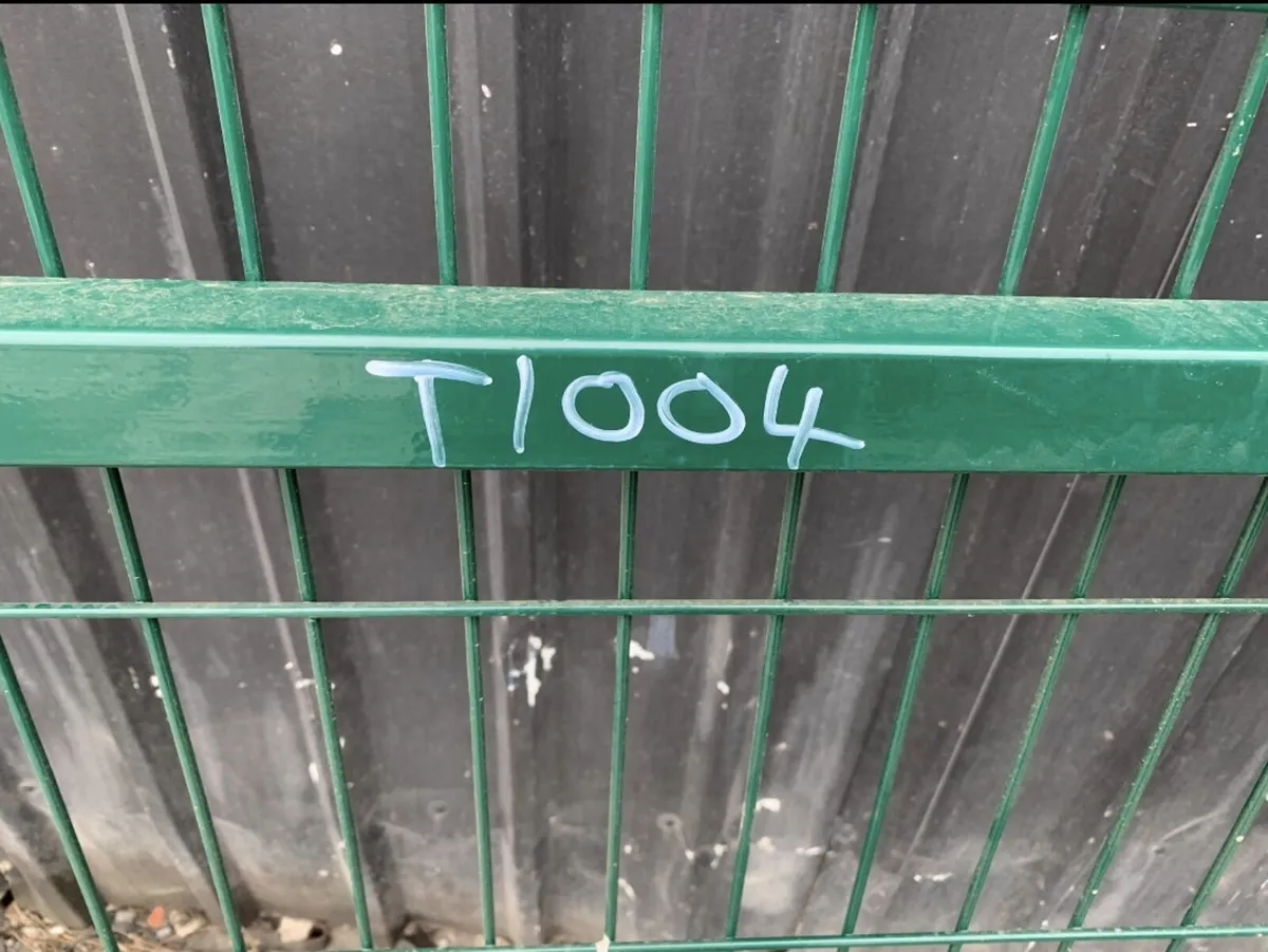 Heavy Duty Galvanized Powder Coated Gate 4m x 2.3m - Image 4