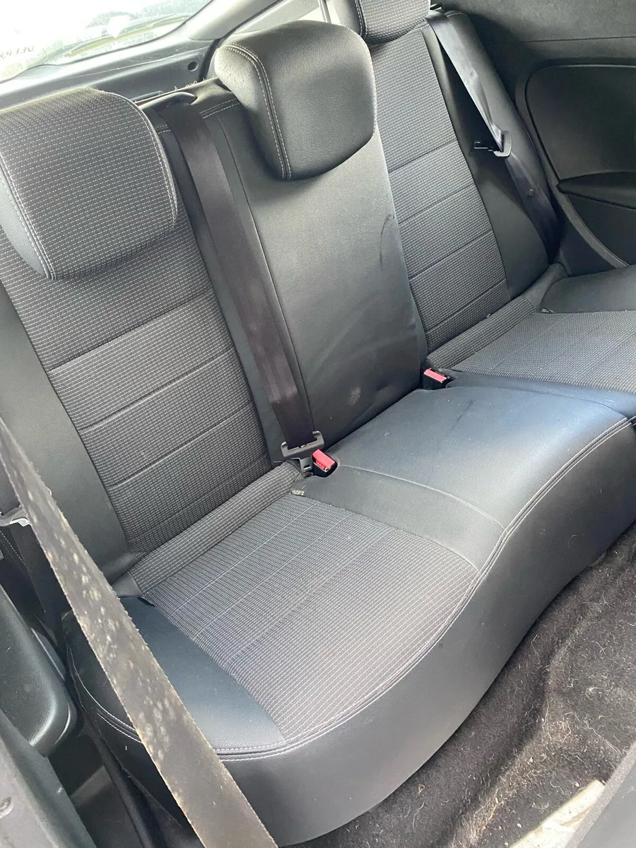 Renault Megane Coupe 1.5dci for breaking - Image 3