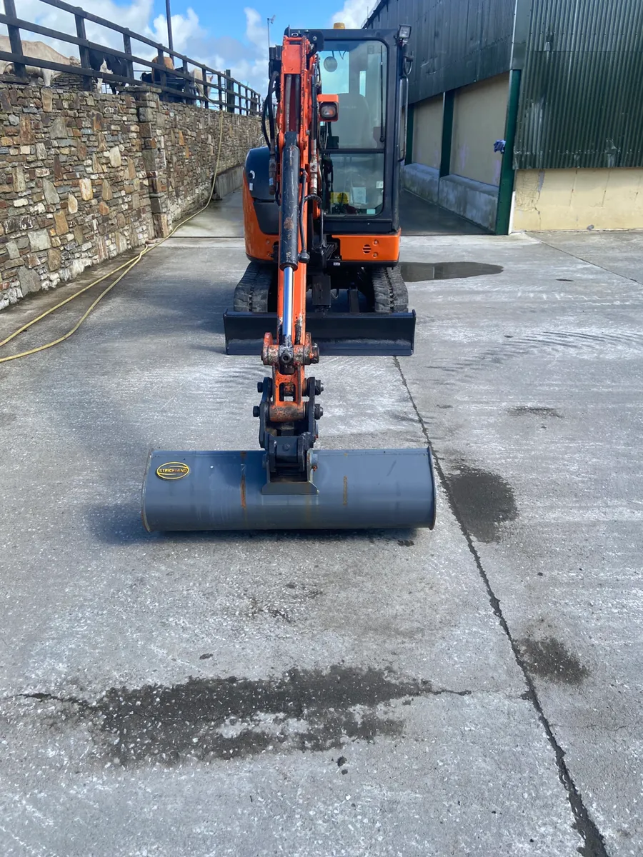 Hitachi u33 - Image 2