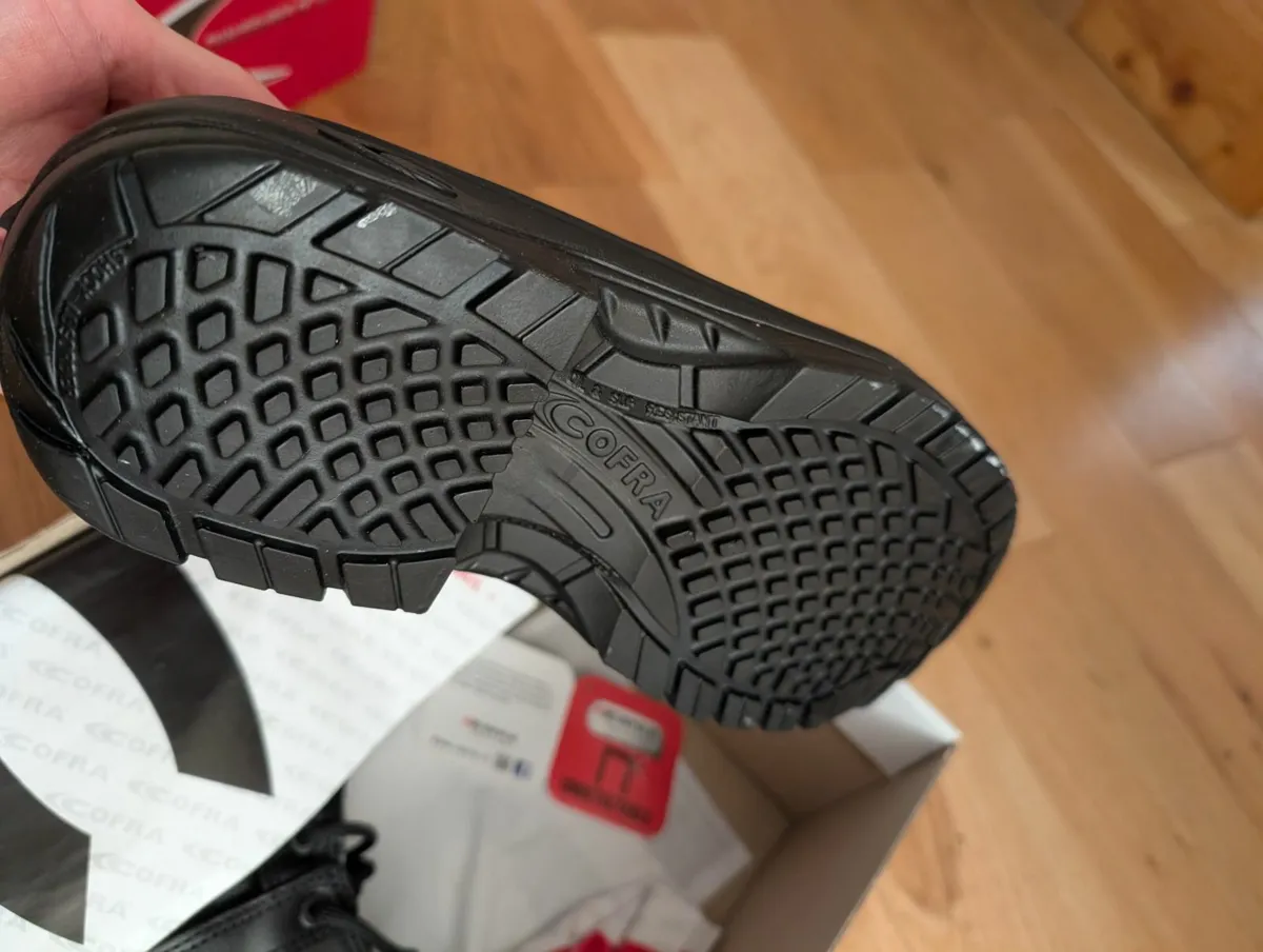 Cofra safety boots - Image 4