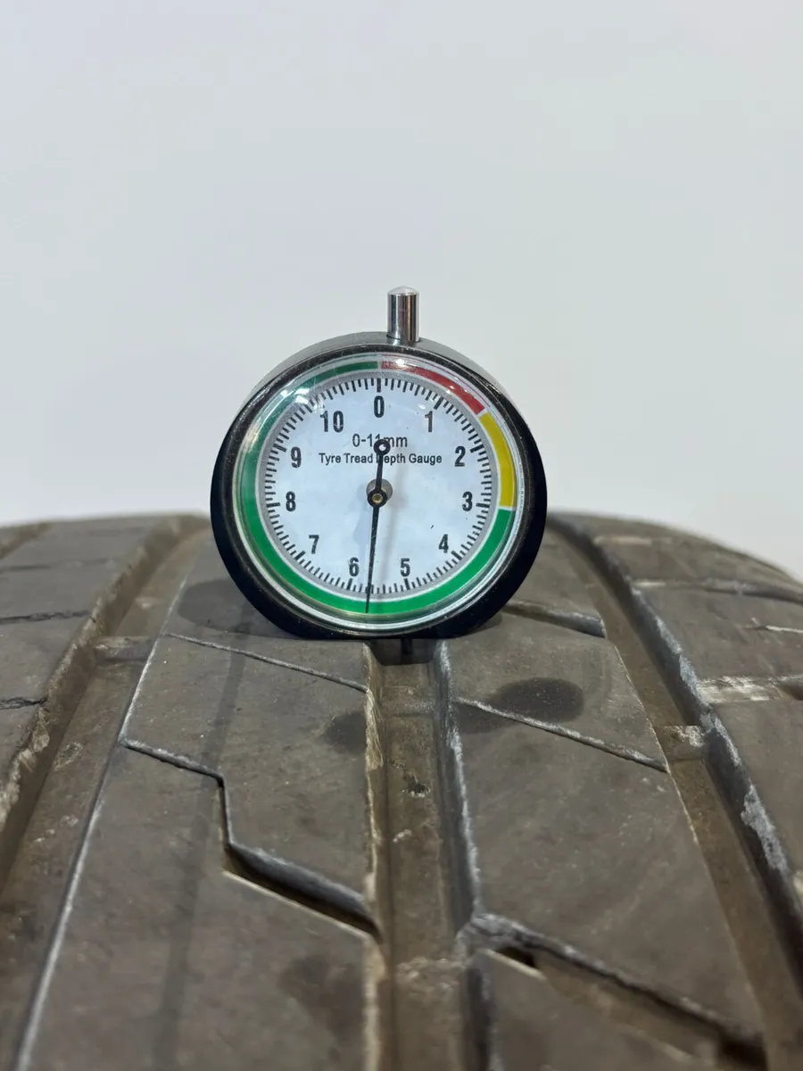 20" GENUINE OEM BMW 740M ALLOYS & TYRES - Image 3