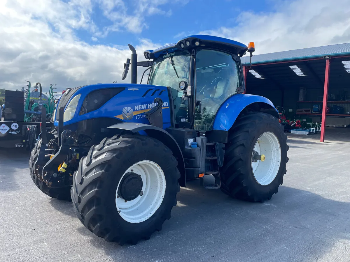 2019 New Holland T7.210 - Image 2
