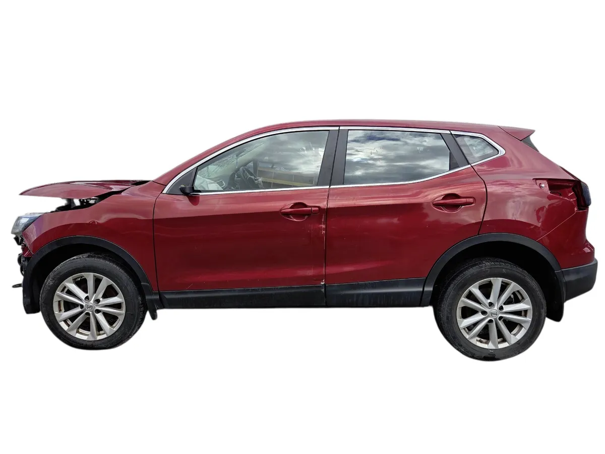 2015 NISSAN QASHQAI For Breaking/Dismantling - Image 3