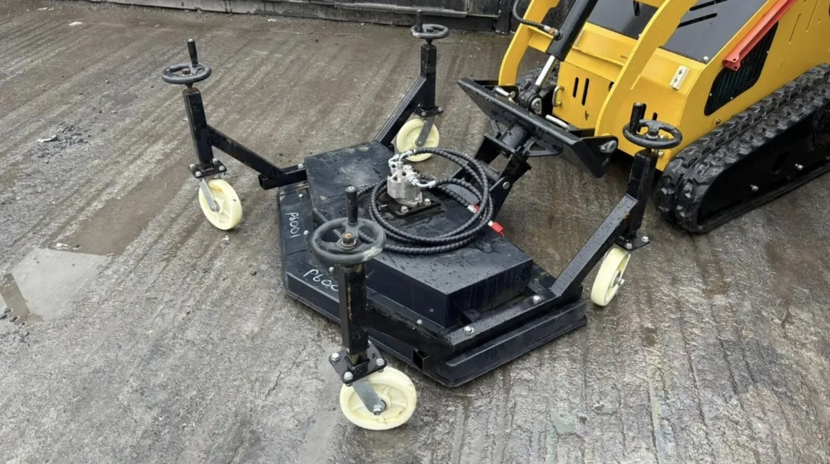 hydraulic Topper Mower To suit skid steer - Image 2