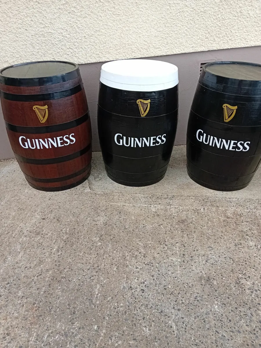 VARIETY PAINTED BARRELS WITH LOGO - Image 2