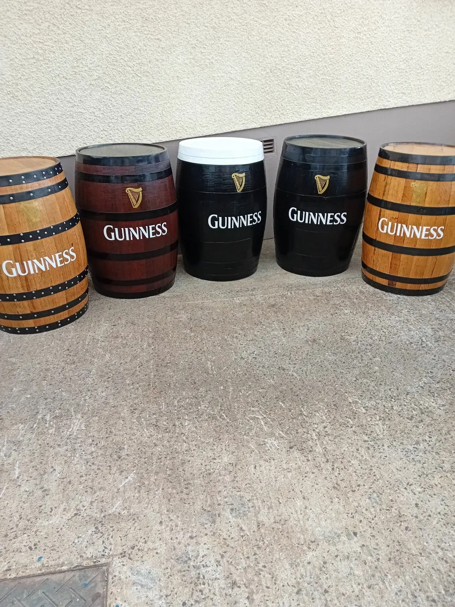 VARIETY PAINTED BARRELS WITH LOGO - Image 3