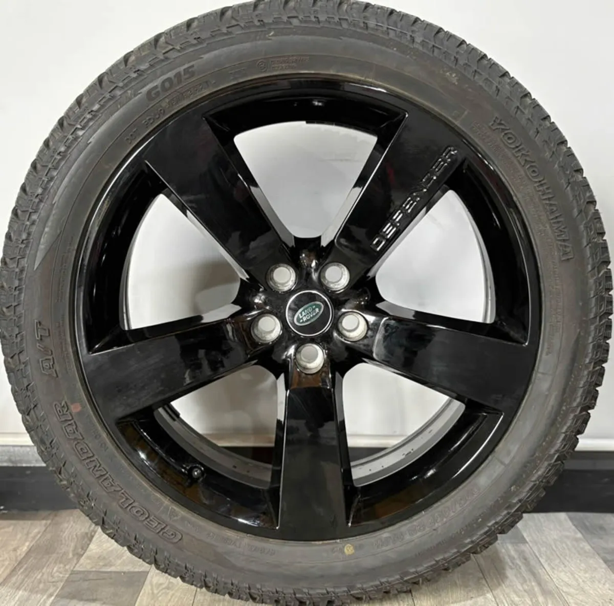 22" GENUINE OEM DEFENDER STYLE L663 WHEELS & YOKO - Image 4