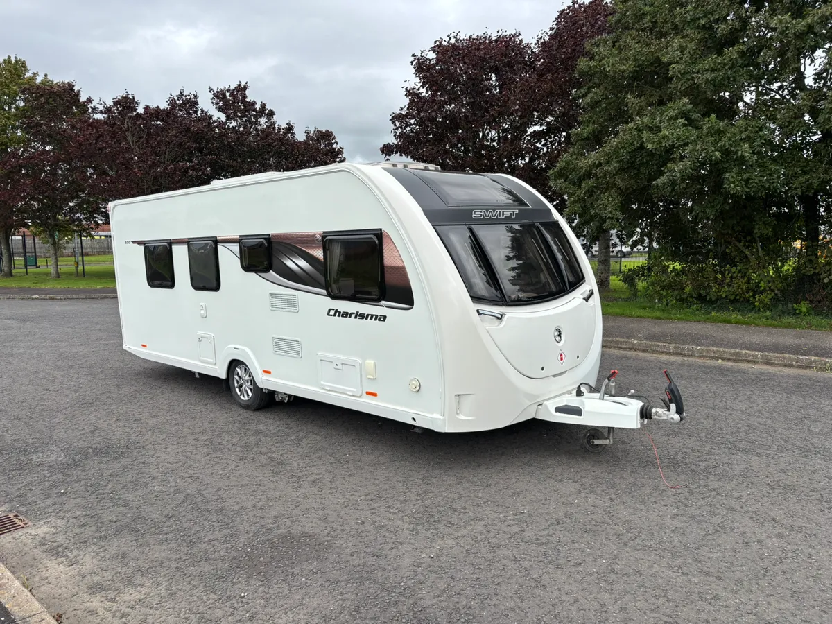 2018 Swift 550 island bed caravan - Image 1