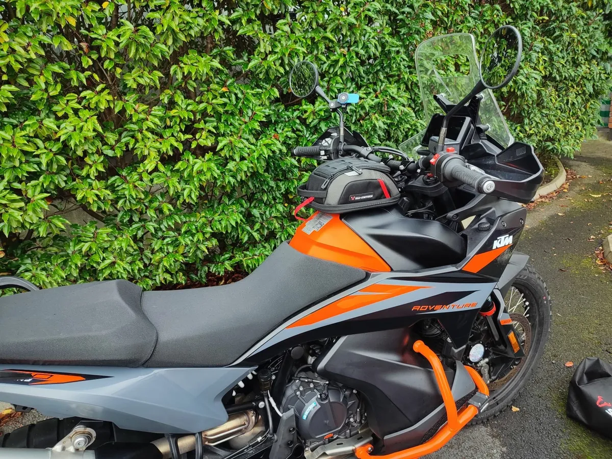 KTM 890 Adventure - Image 2