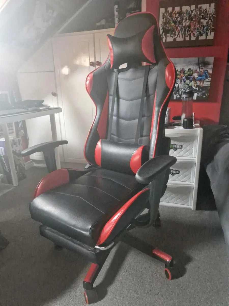 Red Gaming Chair - Image 1