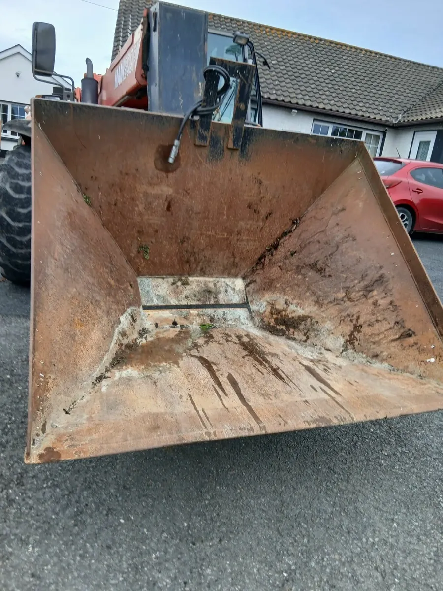 Sand & Topsoil bagging  Shovel - Image 3