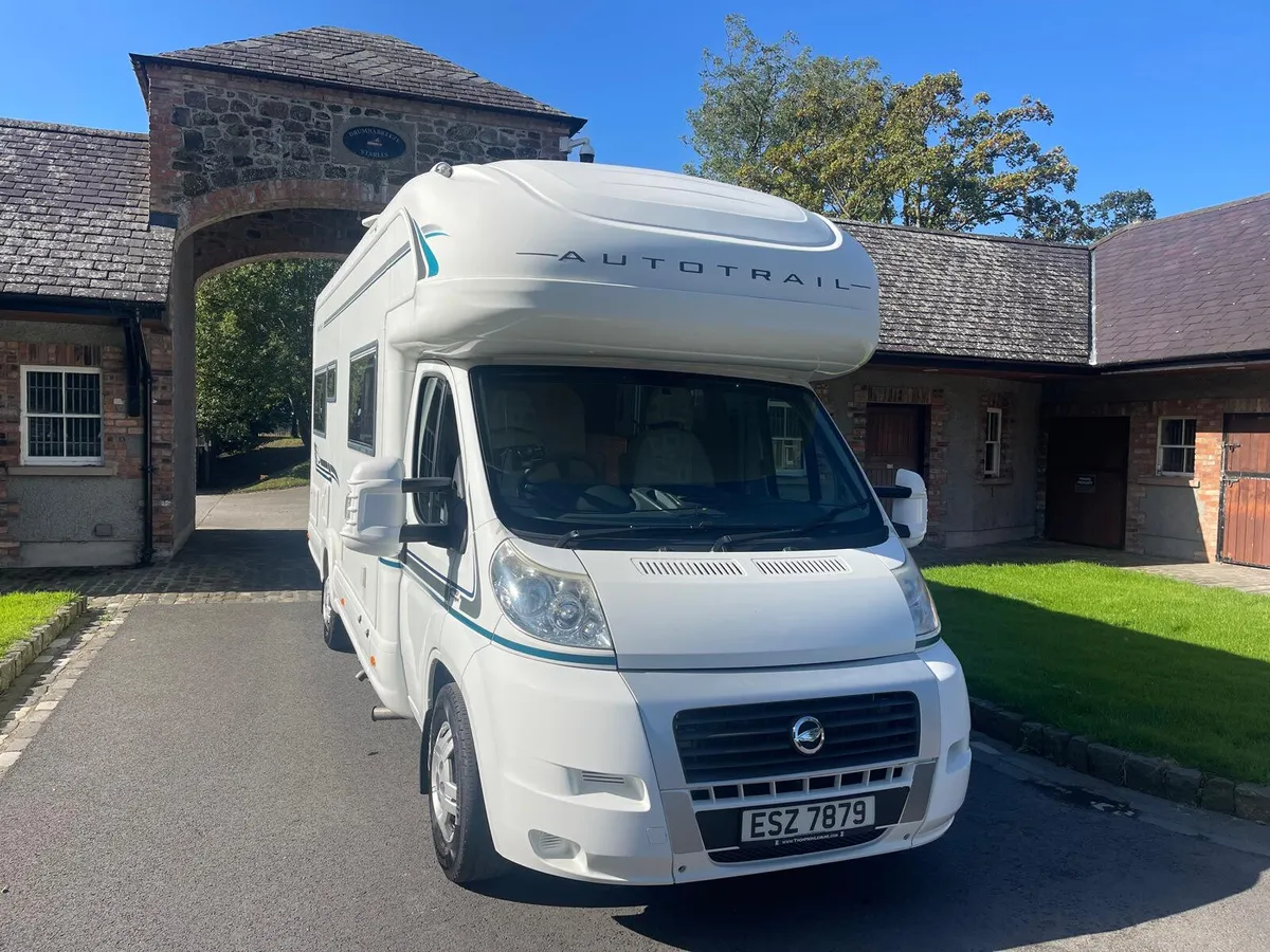 AutoTrail Apache 700 - Manual - Image 1