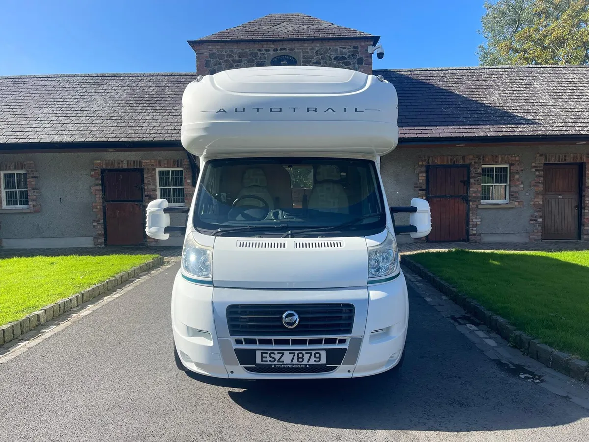 AutoTrail Apache 700 - Manual - Image 2