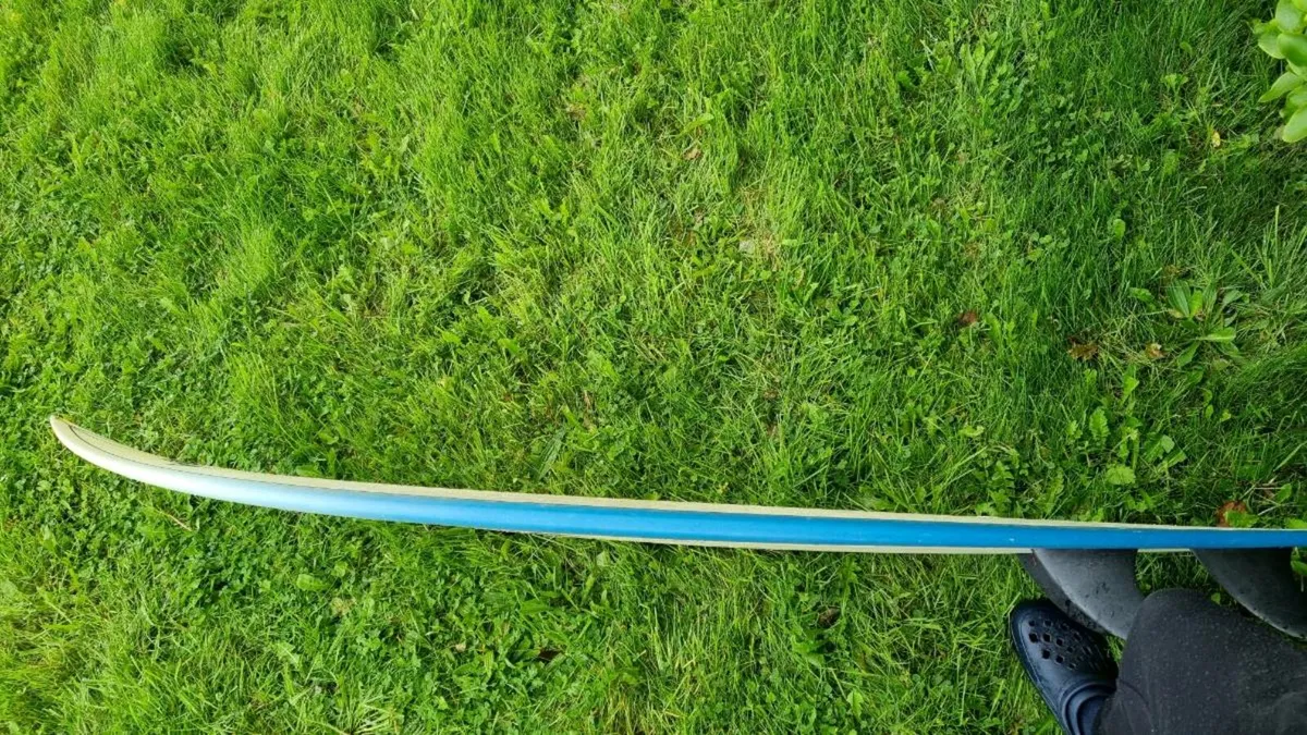 6'10 surfboard - Image 3