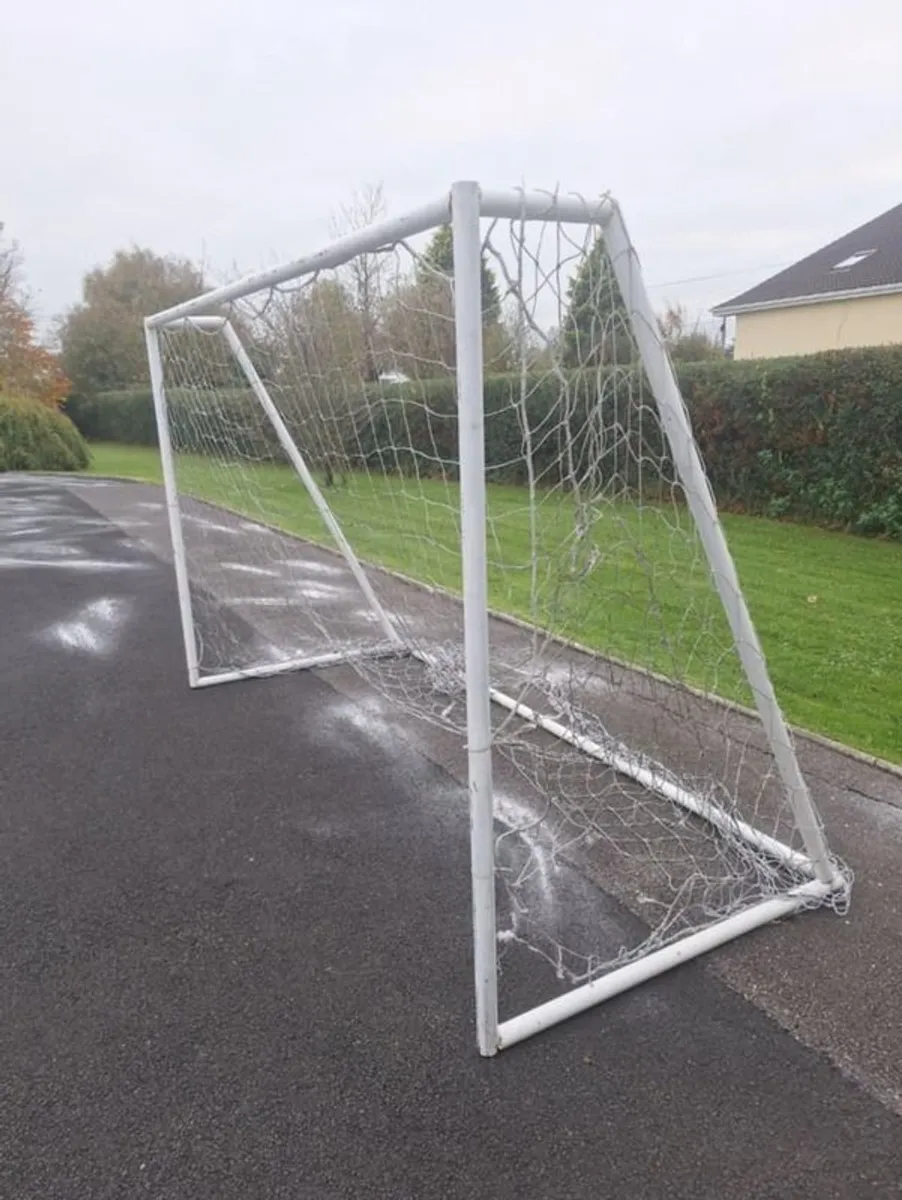 Goal Posts - Image 2