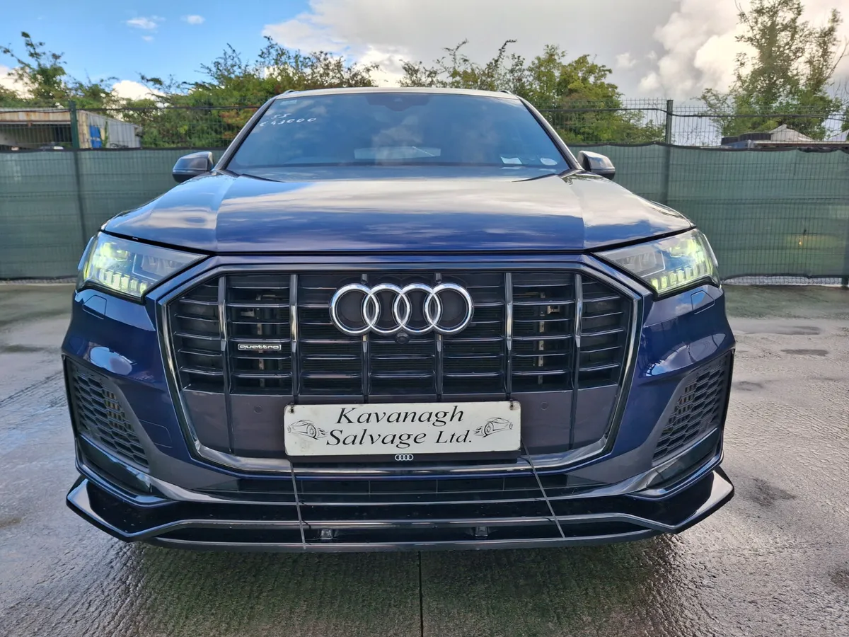 *202 Audi Q7 S-Line  3.0  Quattro 55E - Image 3