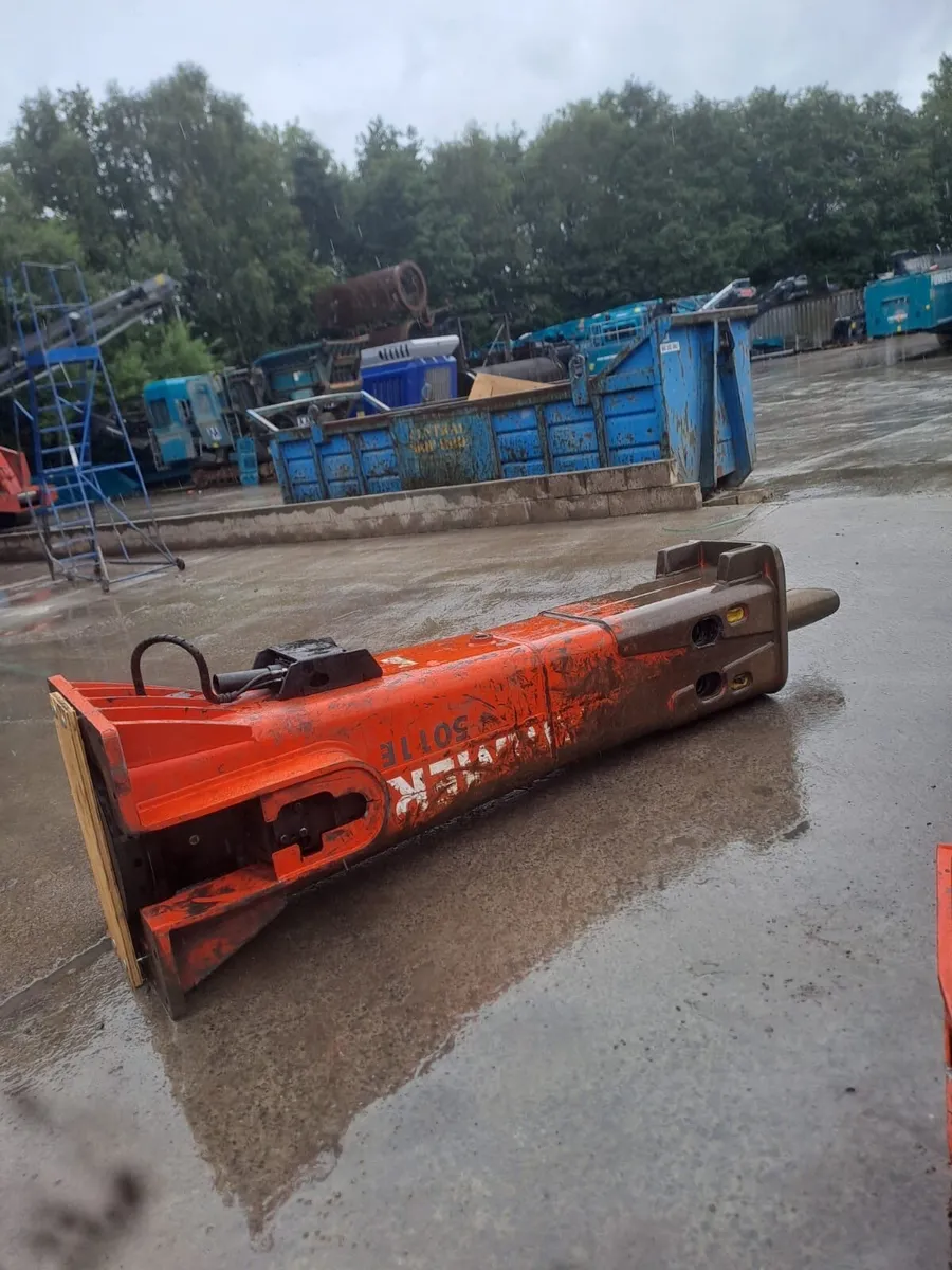 Rammer BR5011E Hydraulic Breaker - Image 1