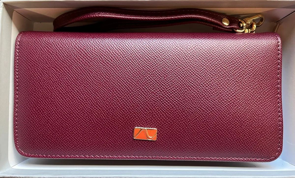 Newgrange Purse - Image 1