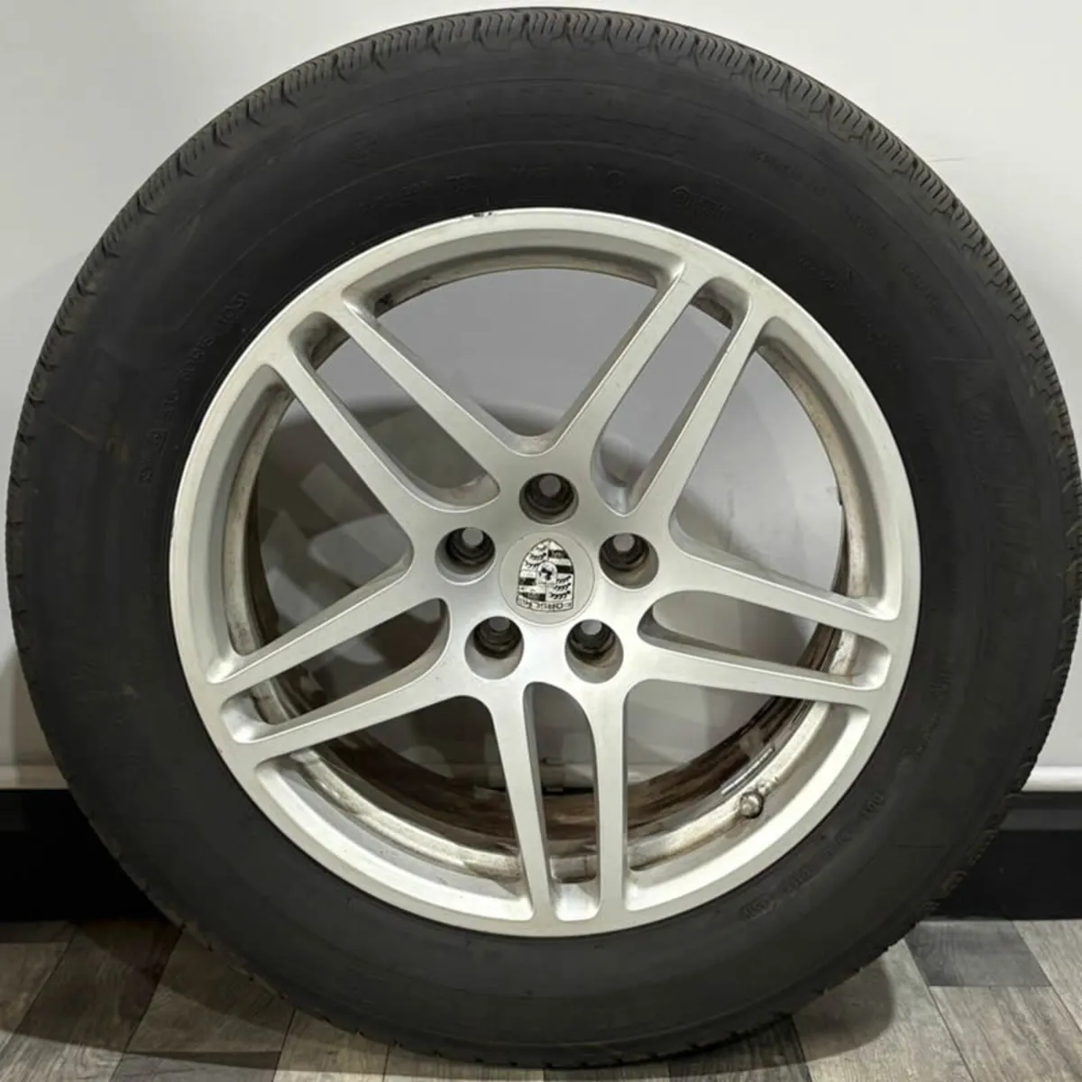 18" Genuine PORSCHE MACAN S Alloy Wheels & Tyres - Image 2