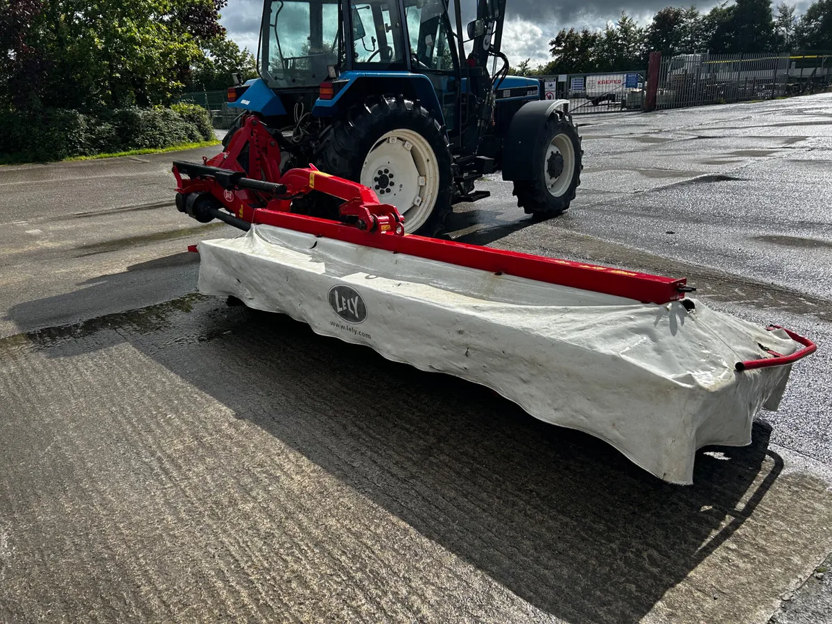Lely 360 m (11.8 ft) - Image 4
