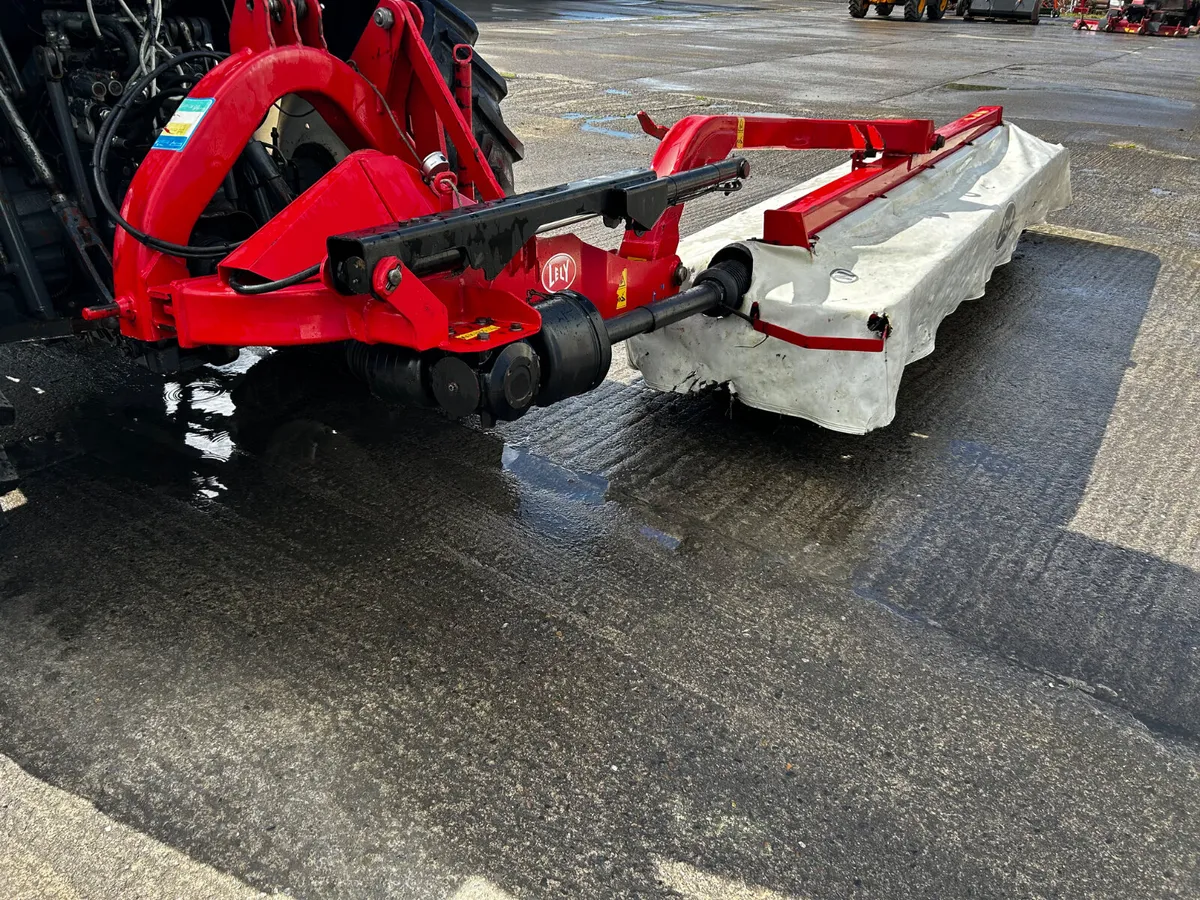 Lely 360 m (11.8 ft) - Image 1