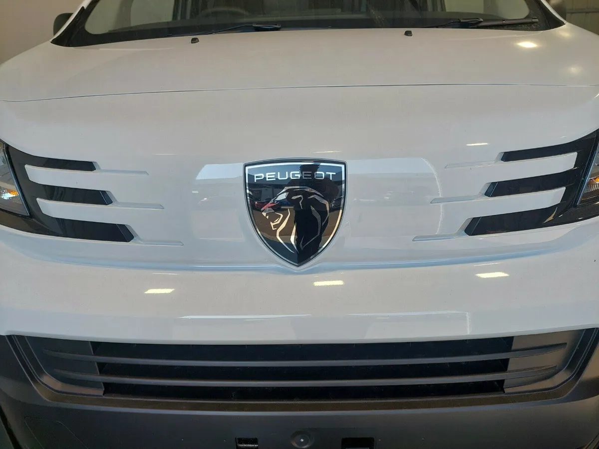 Peugeot Expert L2 Diesel Professional - Image 3