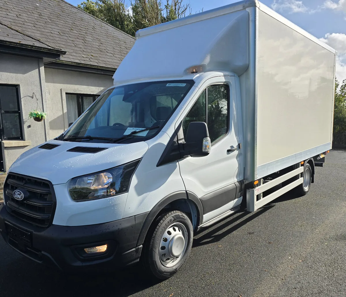 2026 FORD TRANSIT LUTON & TAILLIFT - Image 1