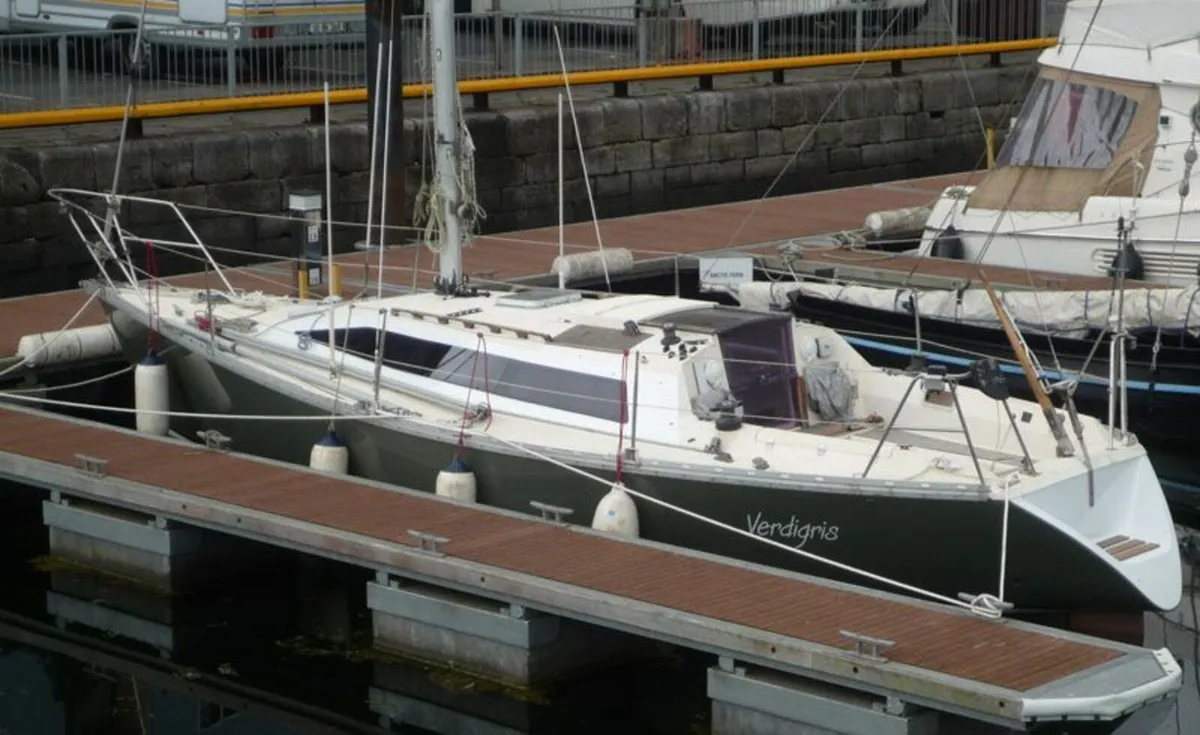 Jeanneau Rush 30 Ron Holland Design Cruiser-Racer - Image 2