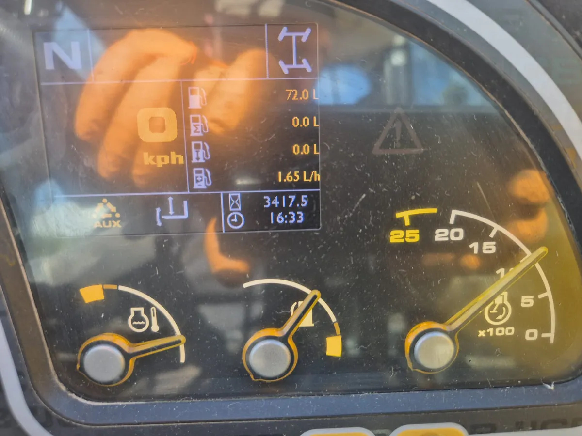 JCB 525/60 Teleporter - Image 3