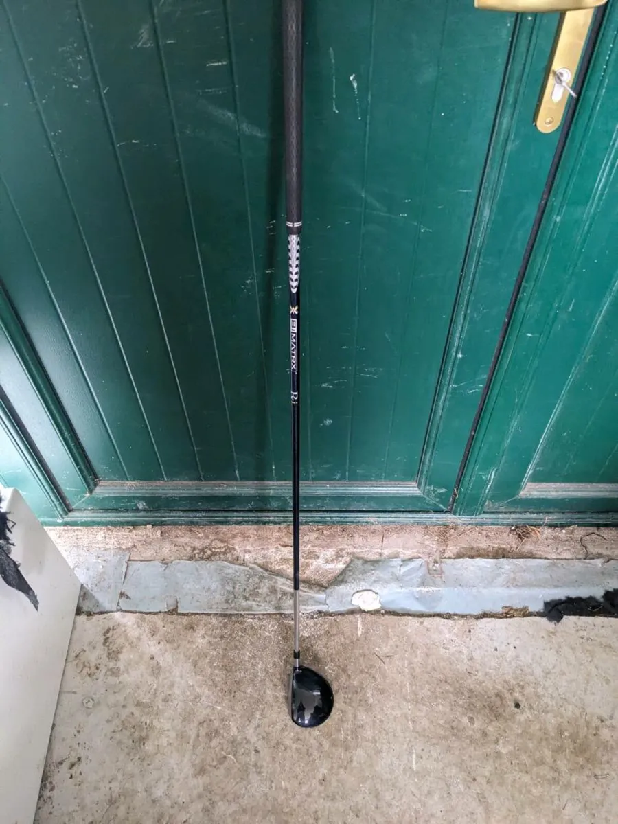 Left Hand Golf Clubs. - Image 1