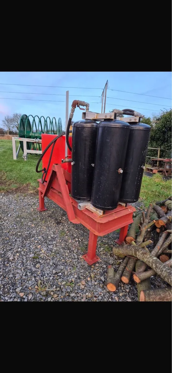 Air compressor - Image 2