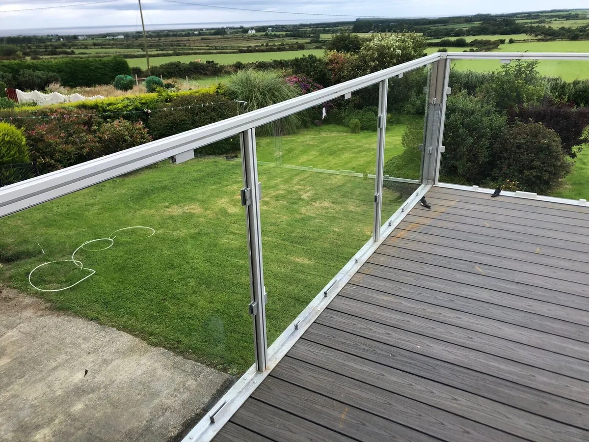 Balcony glass - Image 2