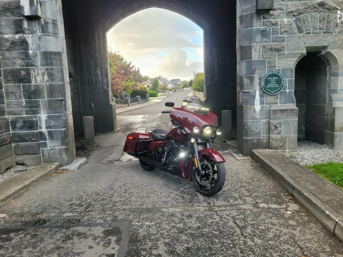Harley Davison Street Glide Special CVO Spec - Image 1