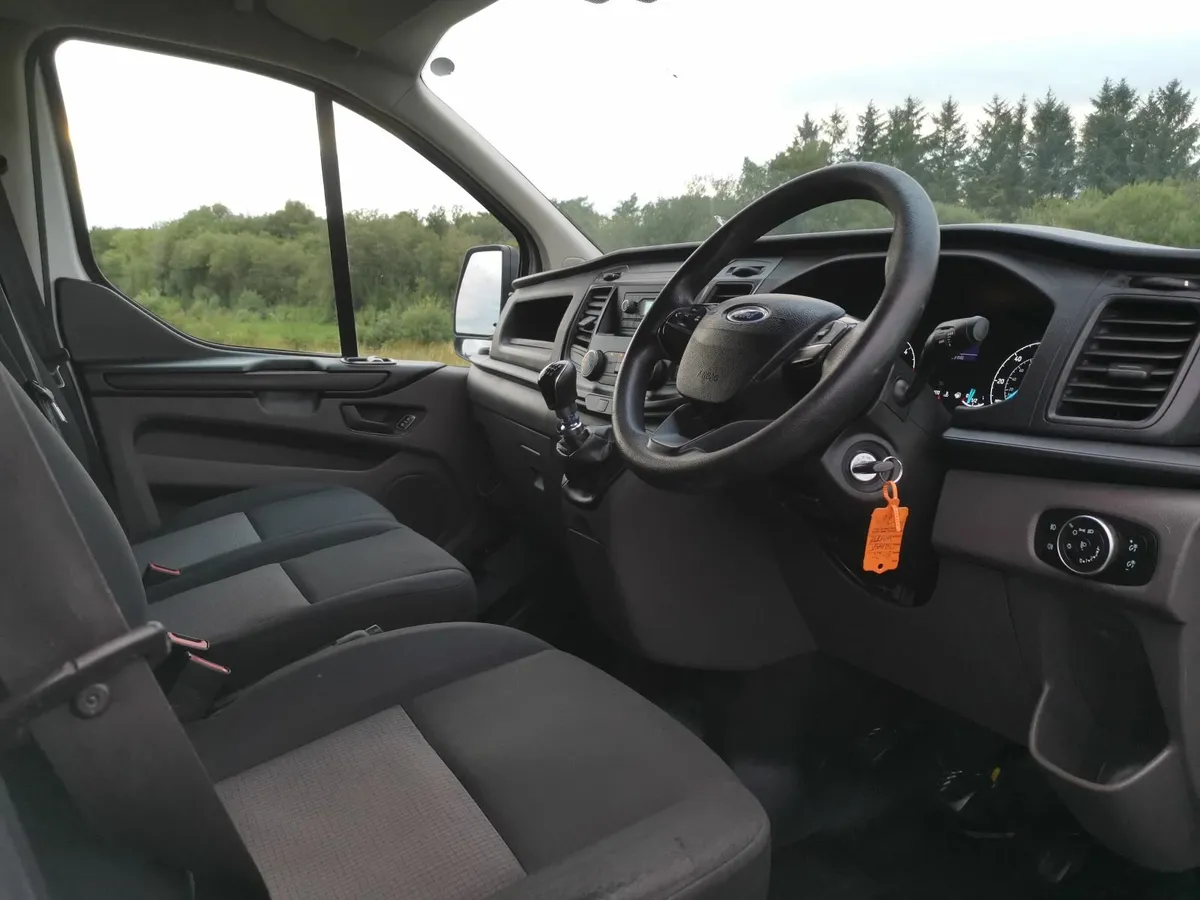 Ford Transit Custom 2019 - Image 4