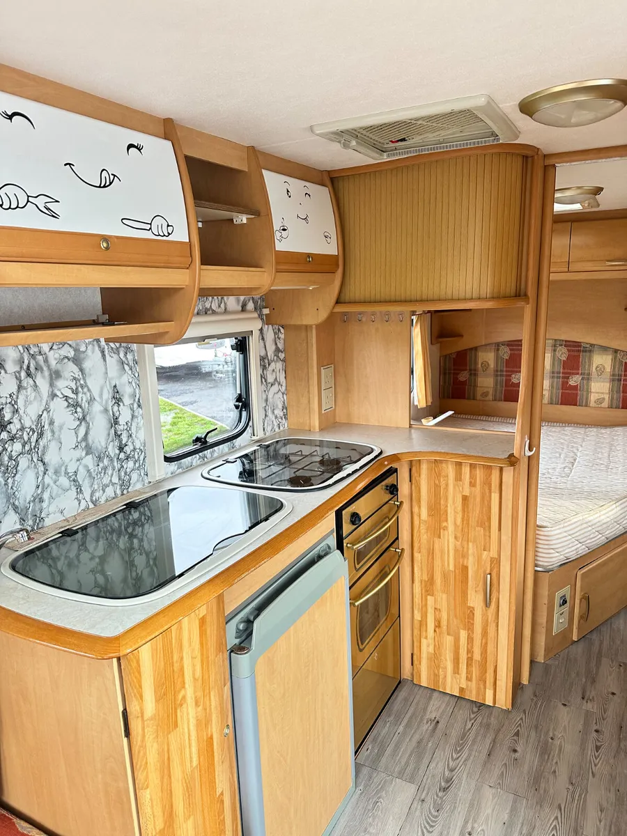 ✨BARGAIN BAILEY PAGEANT 4 BERTH FIXED BED✨ - Image 4