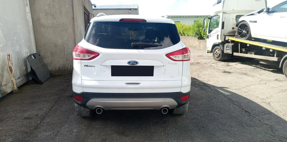 2016 FORD KUGA 2.0 DIESEL FOR BREAKING - Image 2