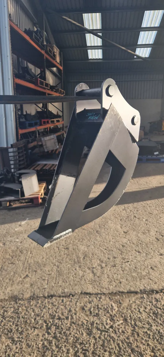 DRAIN BUCKET 13T - Image 1