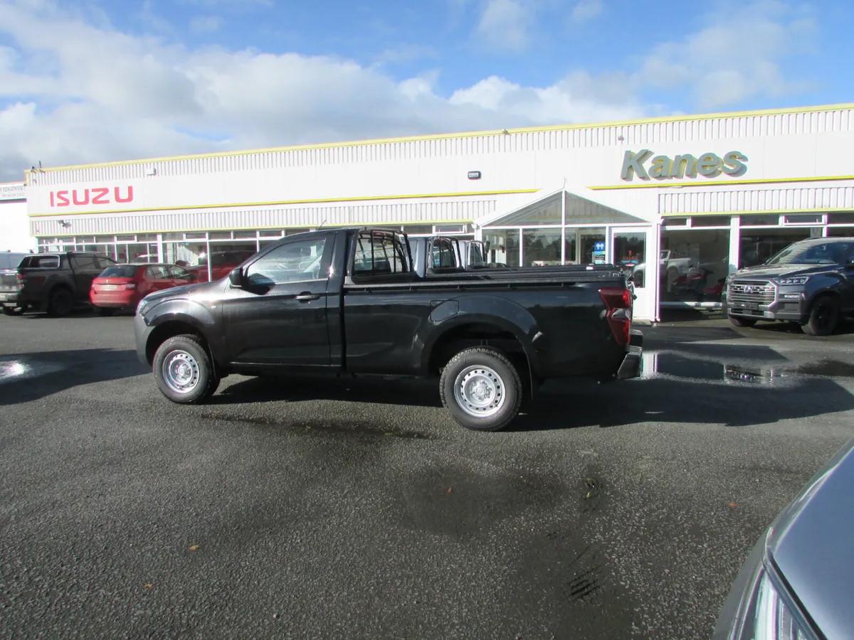 New Isuzu Dmax Pick Up - Image 4