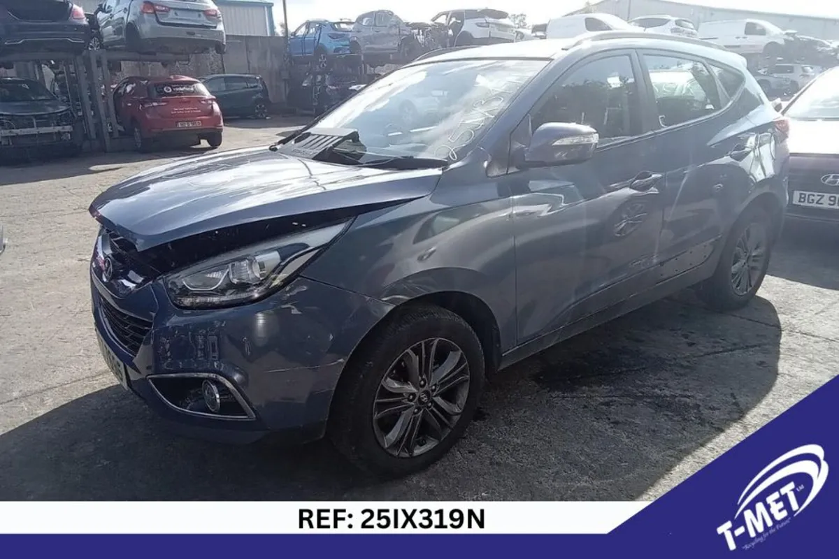 2012 HYUNDAI IX35 BREAKING FOR PARTS - Image 1