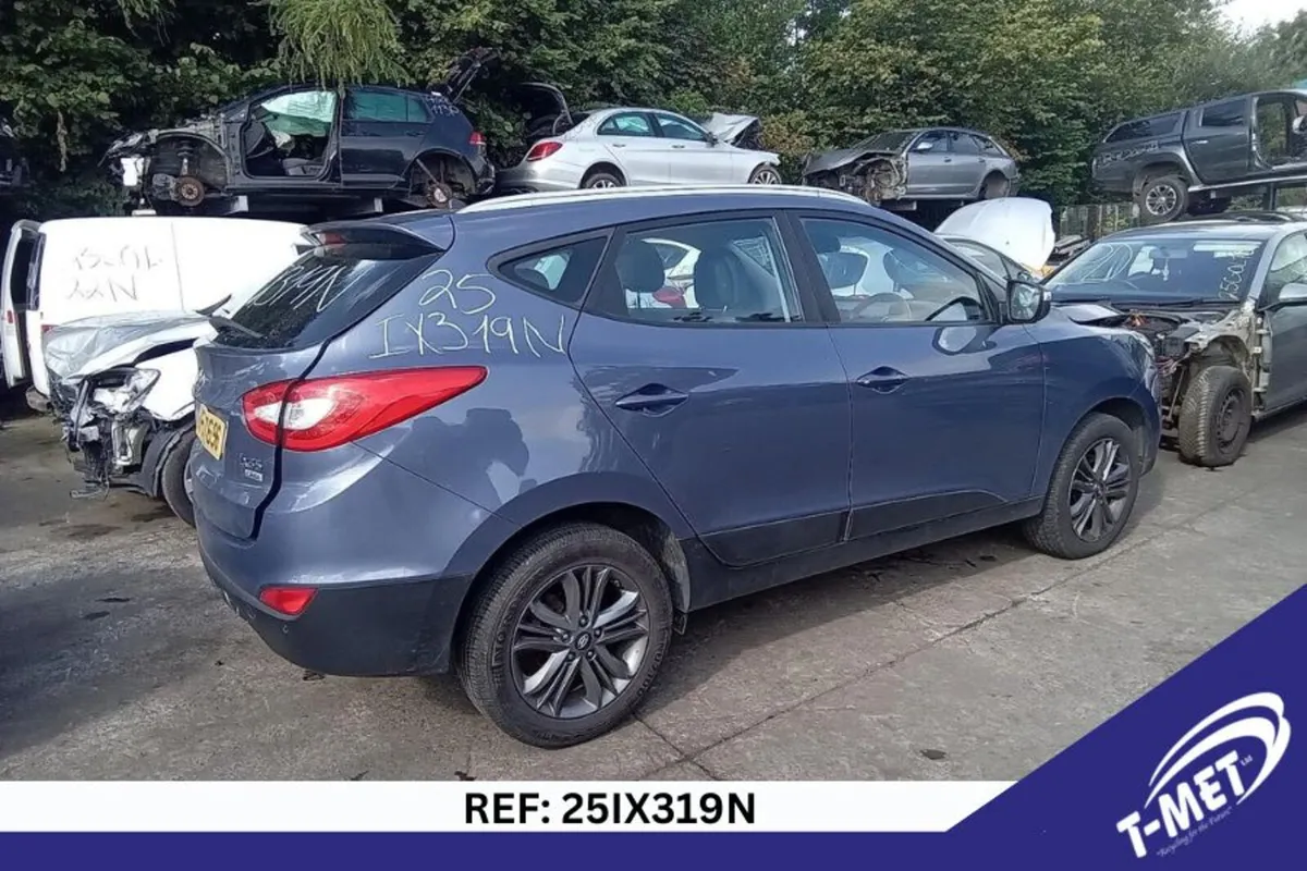2012 HYUNDAI IX35 BREAKING FOR PARTS - Image 4