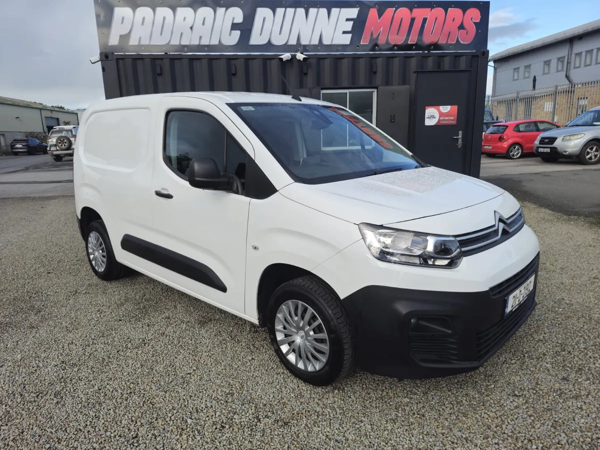 211 Citroen Berlingo High Spec Low Km's - Image 2