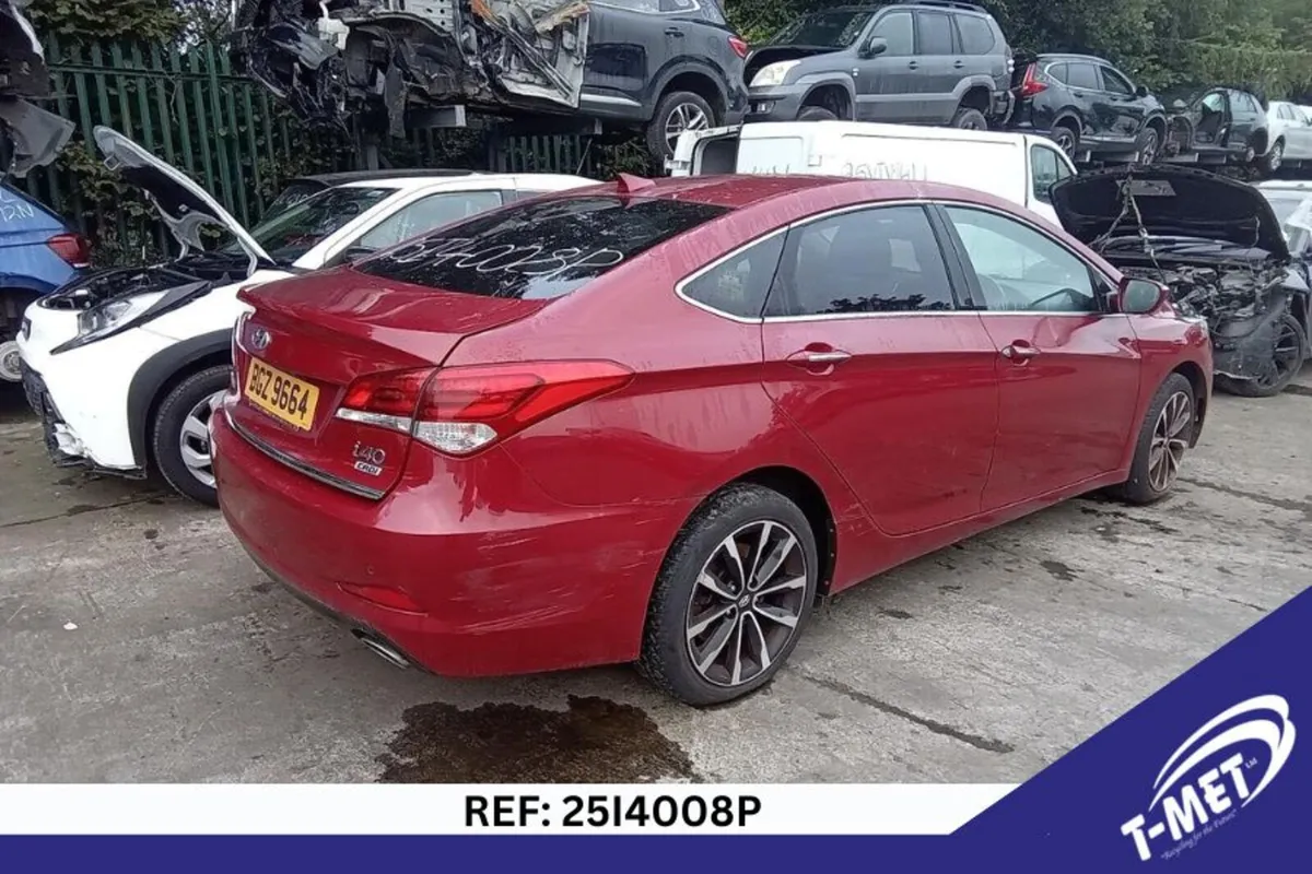 2016 HYUNDAI I40 BREAKING FOR PARTS - Image 4