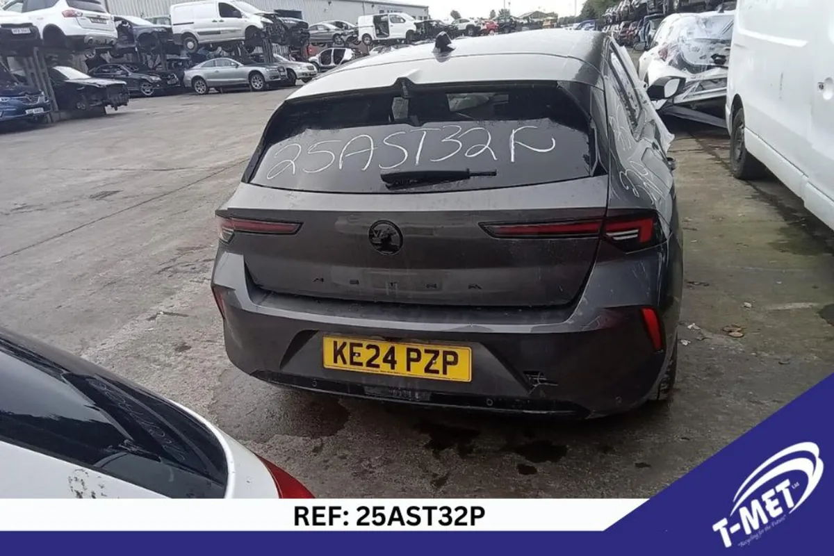 2024 VAUXHALL ASTRA BREAKING FOR PARTS - Image 2
