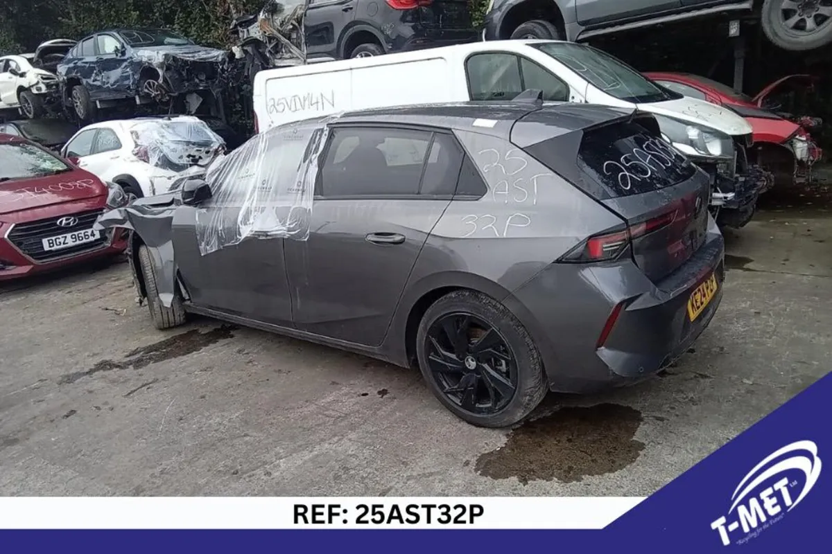 2024 VAUXHALL ASTRA BREAKING FOR PARTS - Image 3